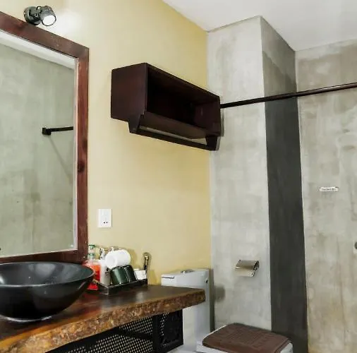 Deluxe  Without Window Twin Room